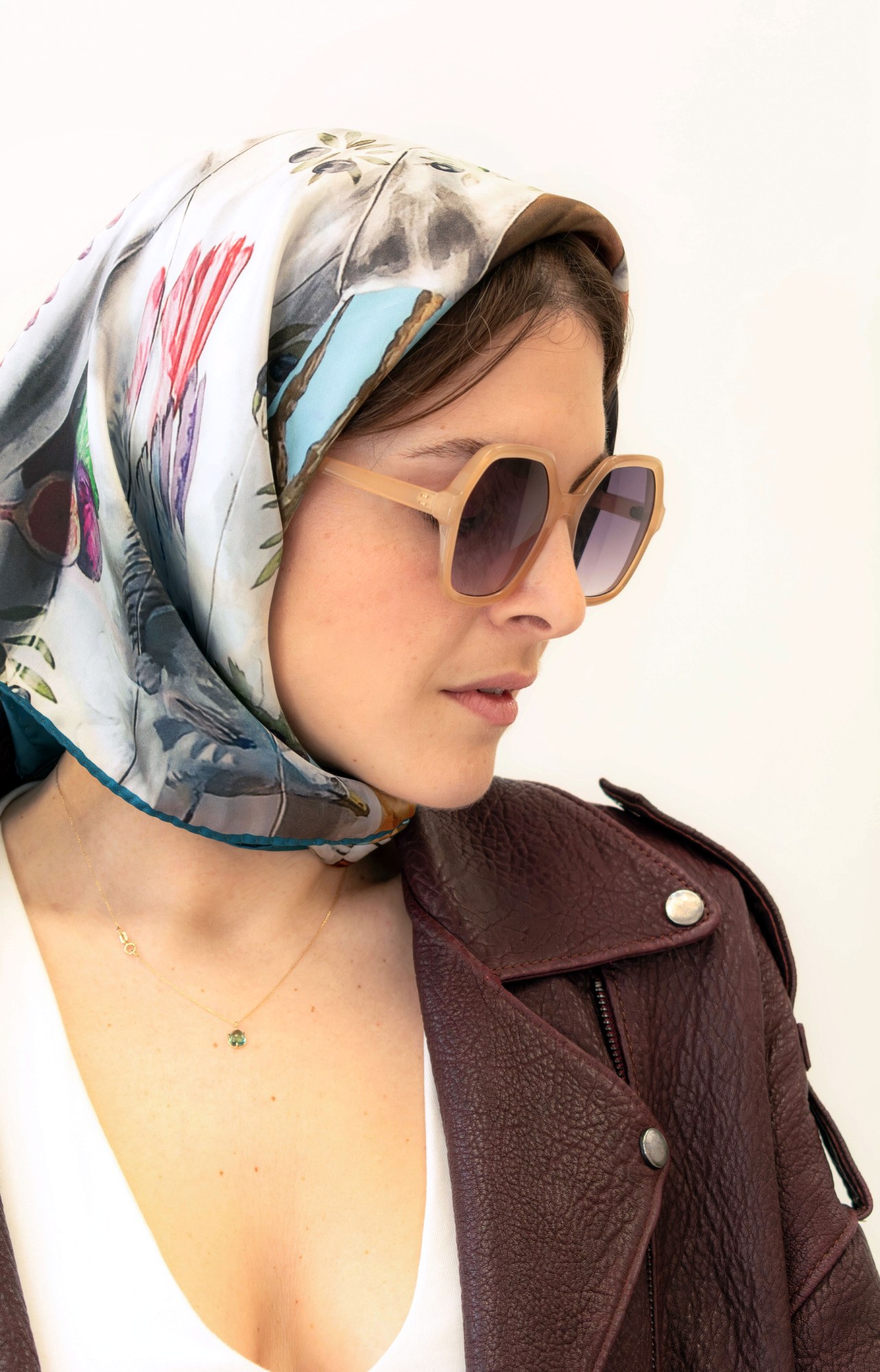kle scarf 2